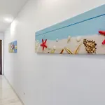 Апартаменты Stunning 3br Just Off The Promenade By 360 Estates Марсаскала