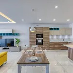 Stunning 3br Just Off The Promenade By 360 Estates Апартаменты