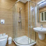 Апартаменты Stunning 3br Just Off The Promenade By 360 Estates *