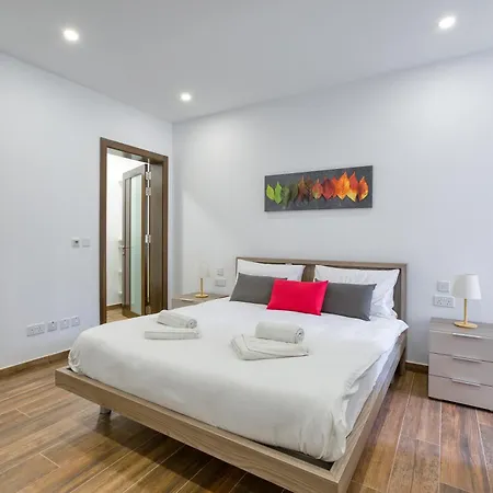 Stunning 3br Just Off The Promenade By 360 Estates Apartment *