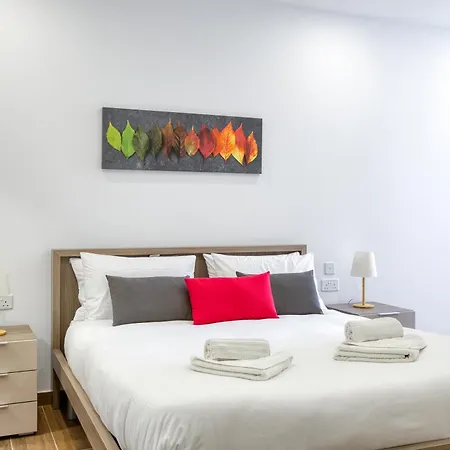 Stunning 3br Just Off The Promenade By 360 Estates