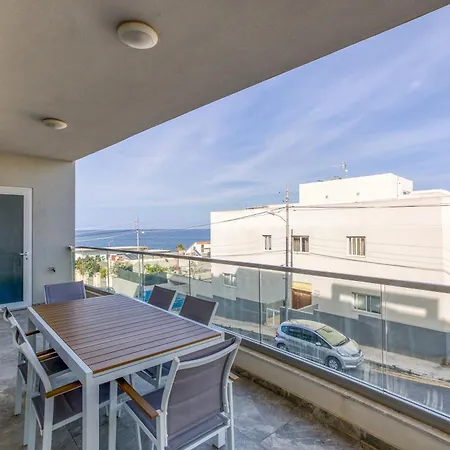 Stunning 3br Just Off The Promenade By 360 Estates