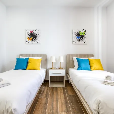 Apartment Stunning 3br Just Off The Promenade By 360 Estates *