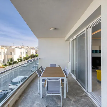 Apartment Stunning 3br Just Off The Promenade By 360 Estates Marsaskala